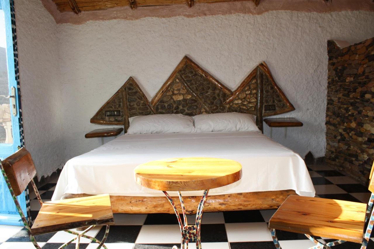 Hotel Leonor Beni Chiker ภายนอก รูปภาพ